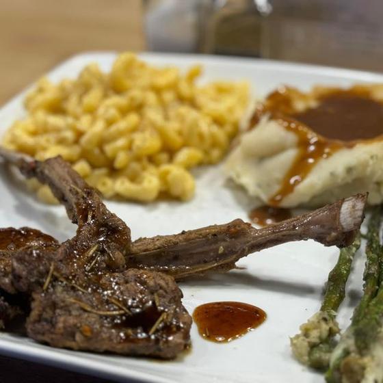 Lamb chops with mac & cheese and mashed potatoes